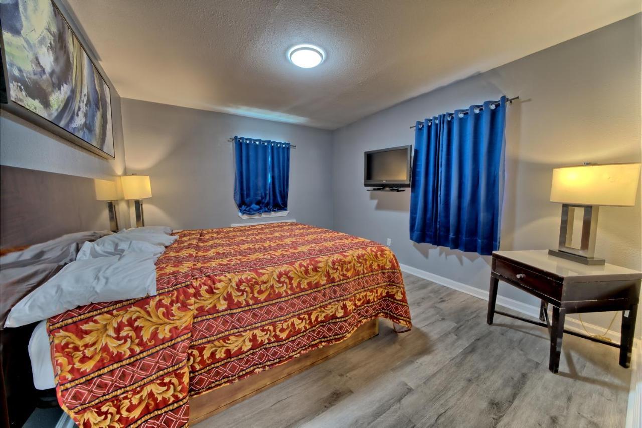 Aqua View Motel Lower Grand Lagoon Eksteriør billede