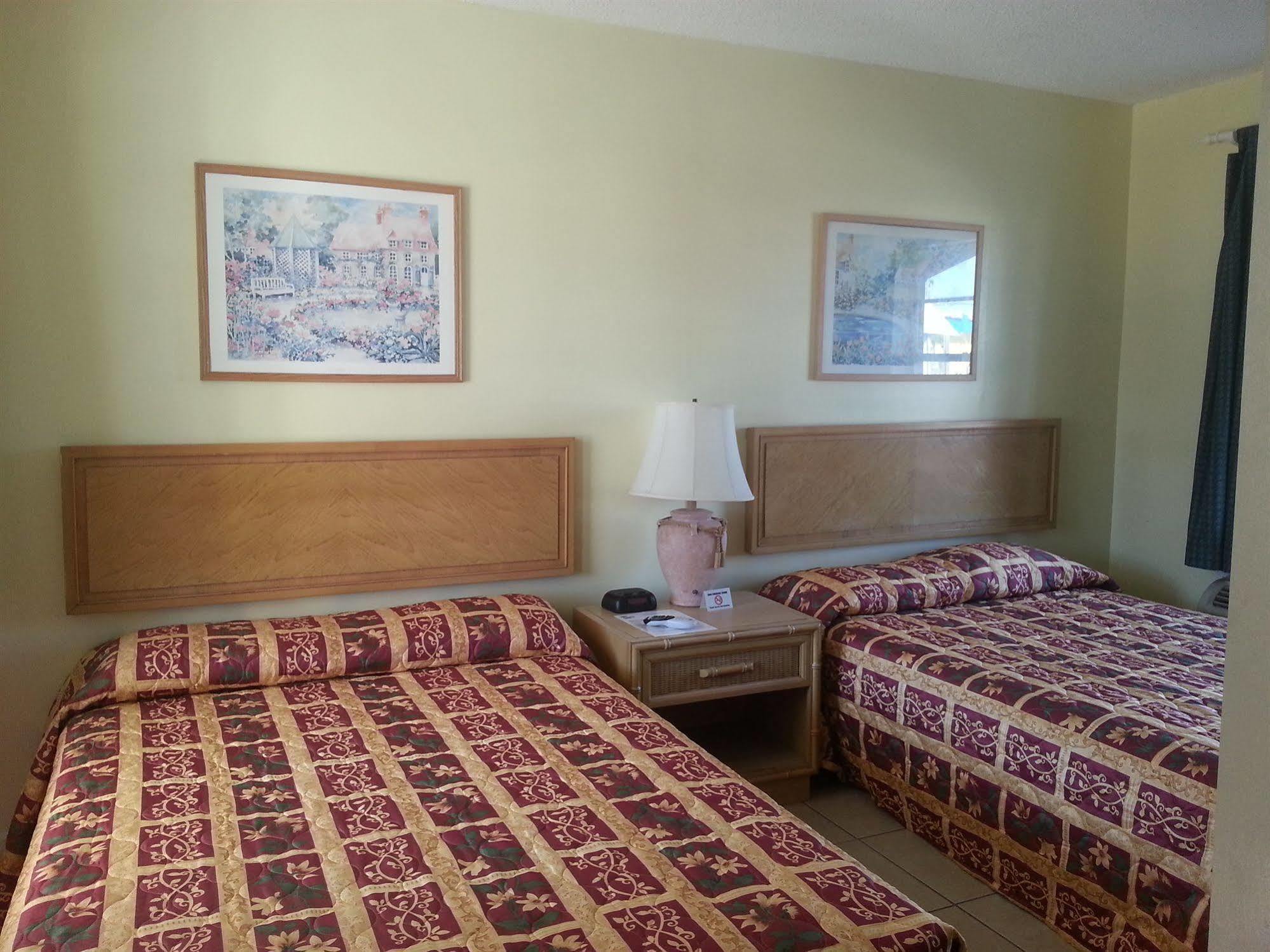 Aqua View Motel Lower Grand Lagoon Eksteriør billede